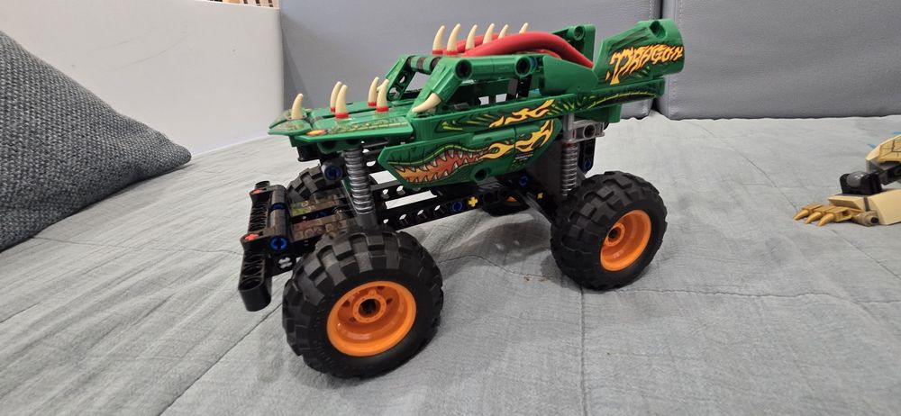 LEGO Technic Monster Jam Dragon  42149