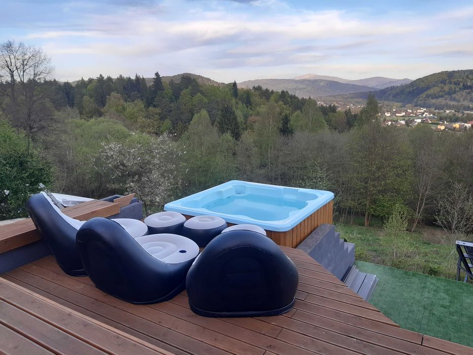 Sprzedam Jacuzzi 6-osobowe – Idealne do Relaksu i Rekreacji!