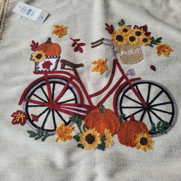 Piękna poszewka na poduszkę 45x45 Homla