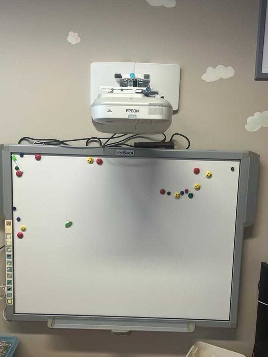 Tablica interaktywna z projektorem Epson