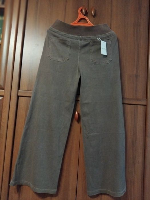 Джинси жіночі нові