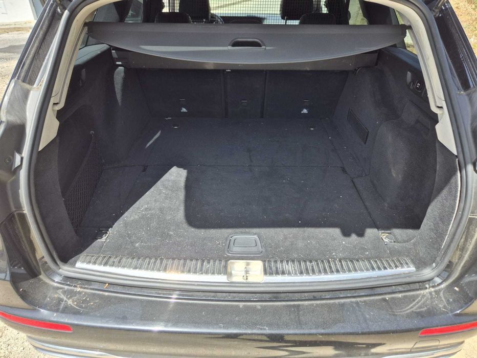 Carrinha Mercedes E220D