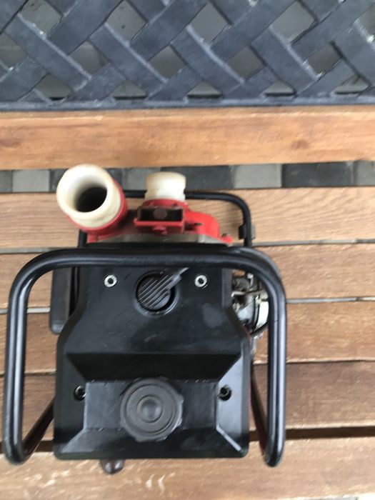 Помпа бензинова, мотопомпа, насос бензиновий водяний,