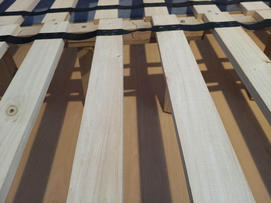 Łóżko+Materac sembella H3,wysokość 19 cm , długość 200cm, szerokość -120cm, materac sprężynowy.