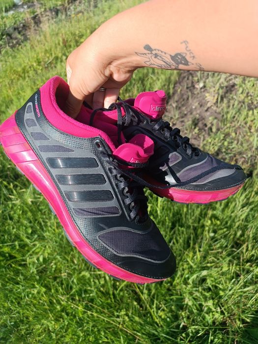 Кроссовки Adidas