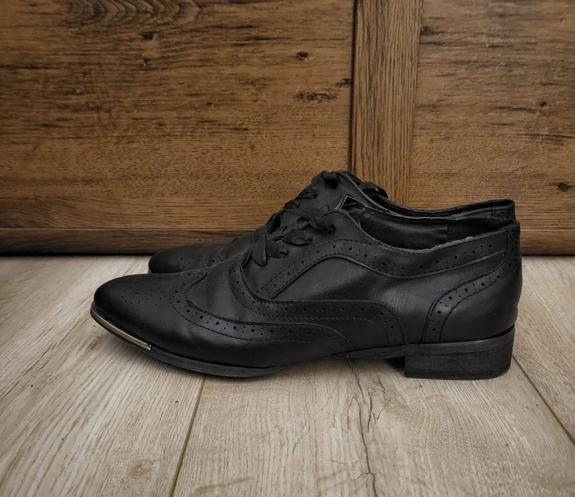 Buty Oxfordki 39
