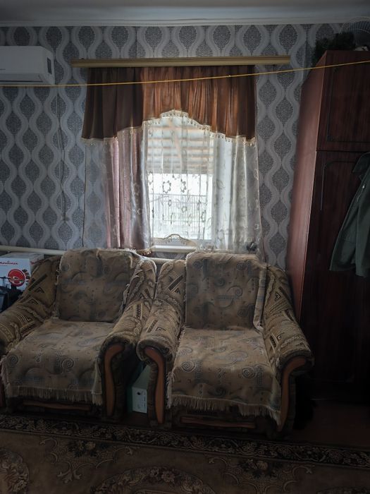 Продам будинок з усіма комунікаціями