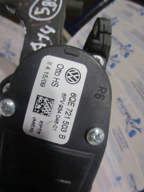 Pedal do acelerador VOLKSWAGEN Fox (5Z1, 5Z3, 5Z4)