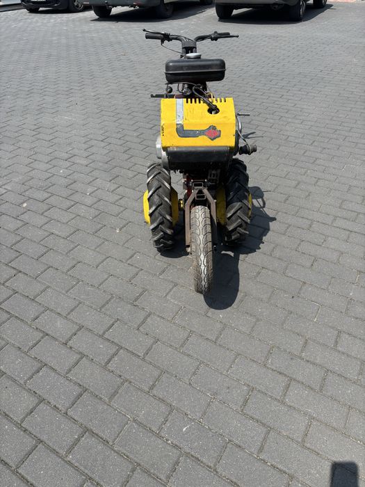fortschritt e930 + przyczepka + akcesoria