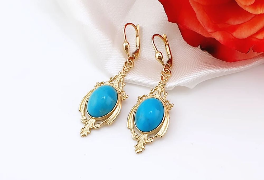 Złote kolczyki pr. 585 z naturalnym turkusem