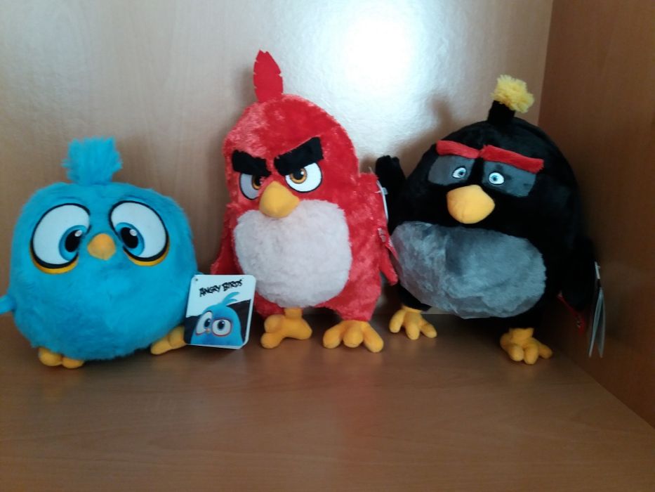 3 angry birds com etiqueta           .