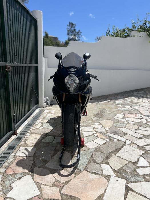 Suzuki gsxr 1000 k8