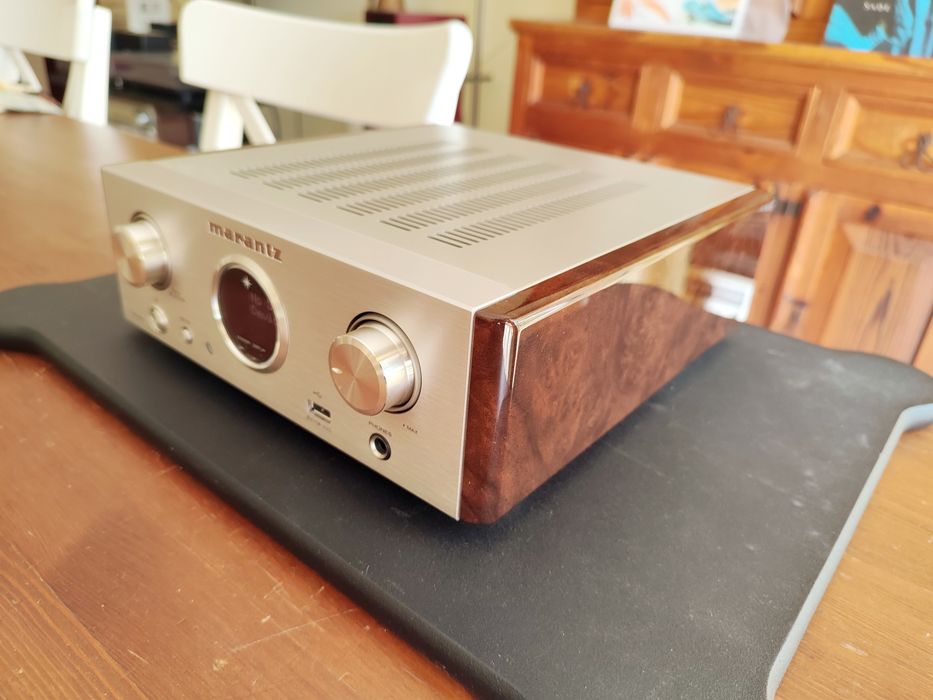 Marantz HD-DAC1 Silver USB-DAC Headphone Amplifier Hi-Resolution C/Novo!