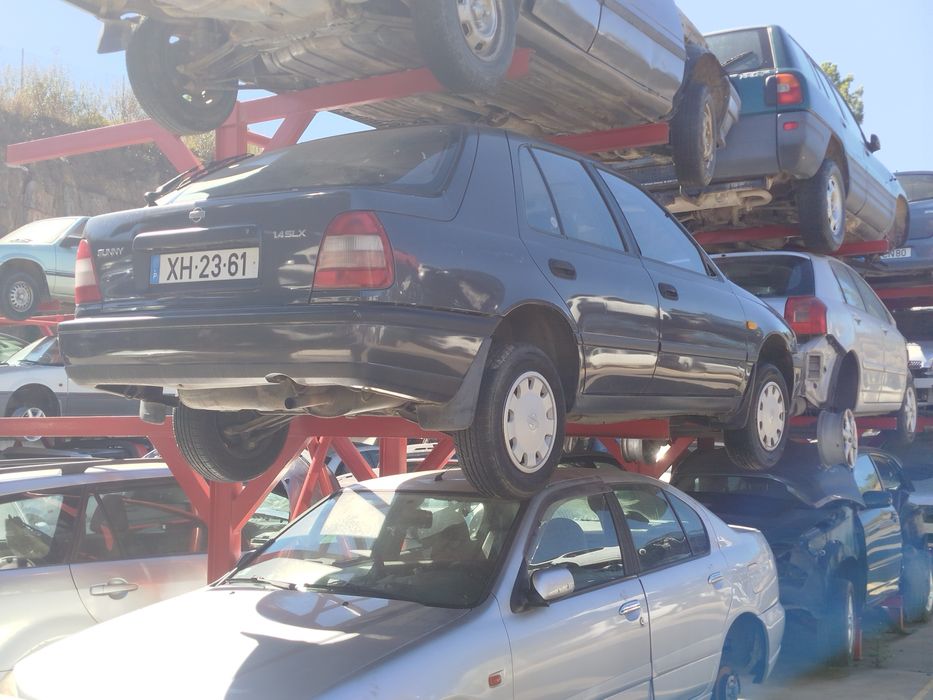 Nissan sunny n14