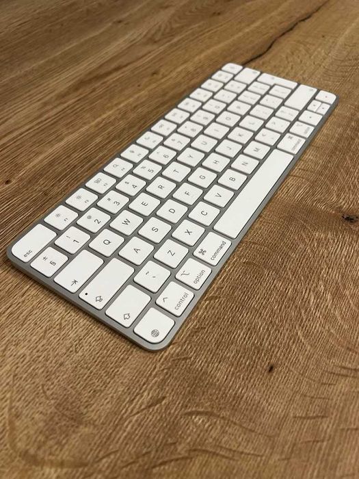 MacBook Pro 14 (2023) M3 16 GB RAM 512 GB SSD