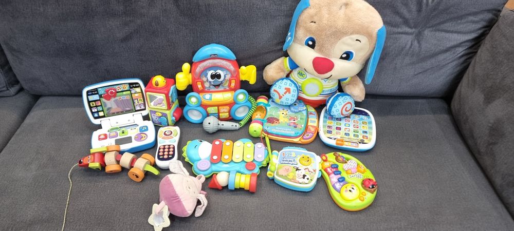 Zestaw zabawek interaktywnych super stan