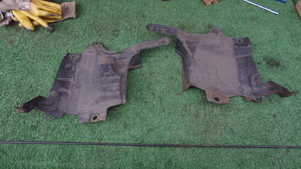 Mazda CX-3 1.5D 2.0 benzyna oslona dolna podwozia polosi lewa prawa