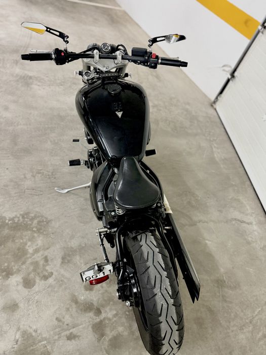 Suzuki Boulevard ( Intruder M800 )