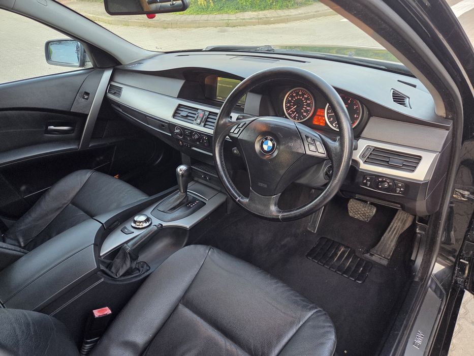 Bmw 530i e60 Anglik 231 KM NISKI PRZEBIEG V5C ważny  idealny na części