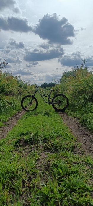 Rower enduro Canyon Spectral CF 2022