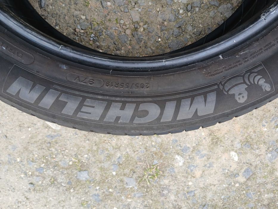 Opony 205/55/19 Michelin bieżnik 6mm i 5,5mm 21 rok F-VAT