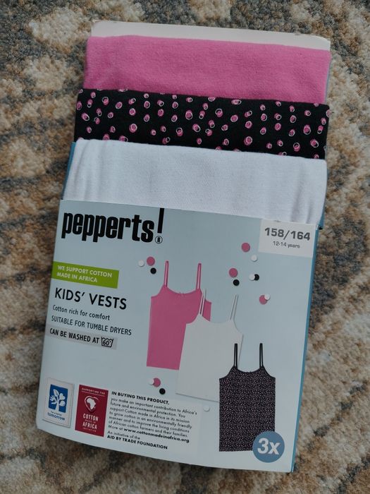 Nowe podkoszulki na cienkich ramiączkach Pepperts 158/164