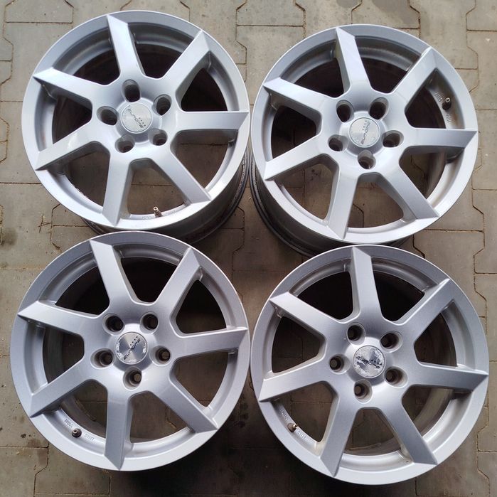 Felgi aluminiowe 5x114,3 16" ET 48 Nissan Toyota Mitsubishi Kia Hyunda
