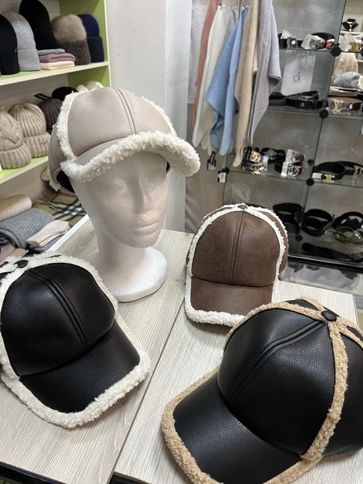 Продам бейсболки та кепки