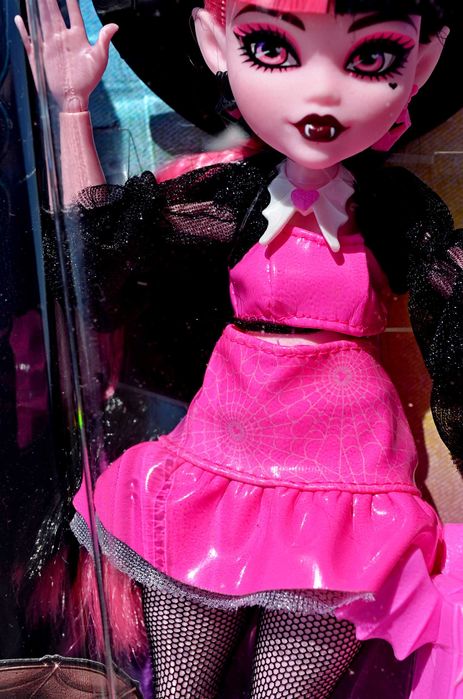Оригінал Monster High Draculaura Fabulous 2025 Дракулора Монстер Хай