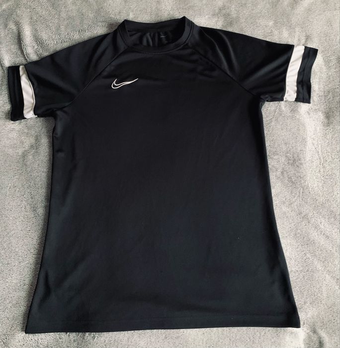 Спортивна футболка Nike dri fit чорна L