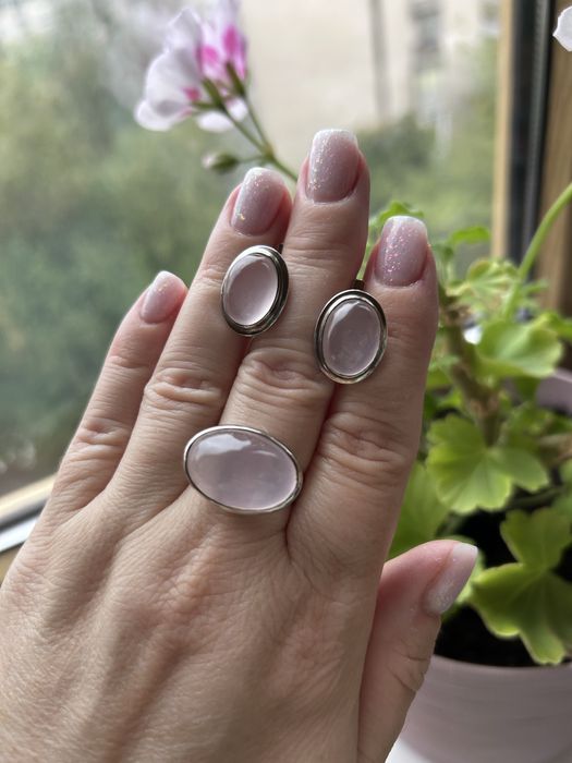 Срібний комплект з рожевим кварцем!