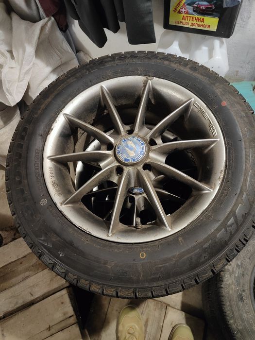 Продам колеса стояли на фокусе2,в хорошем состоянии в сборе ,