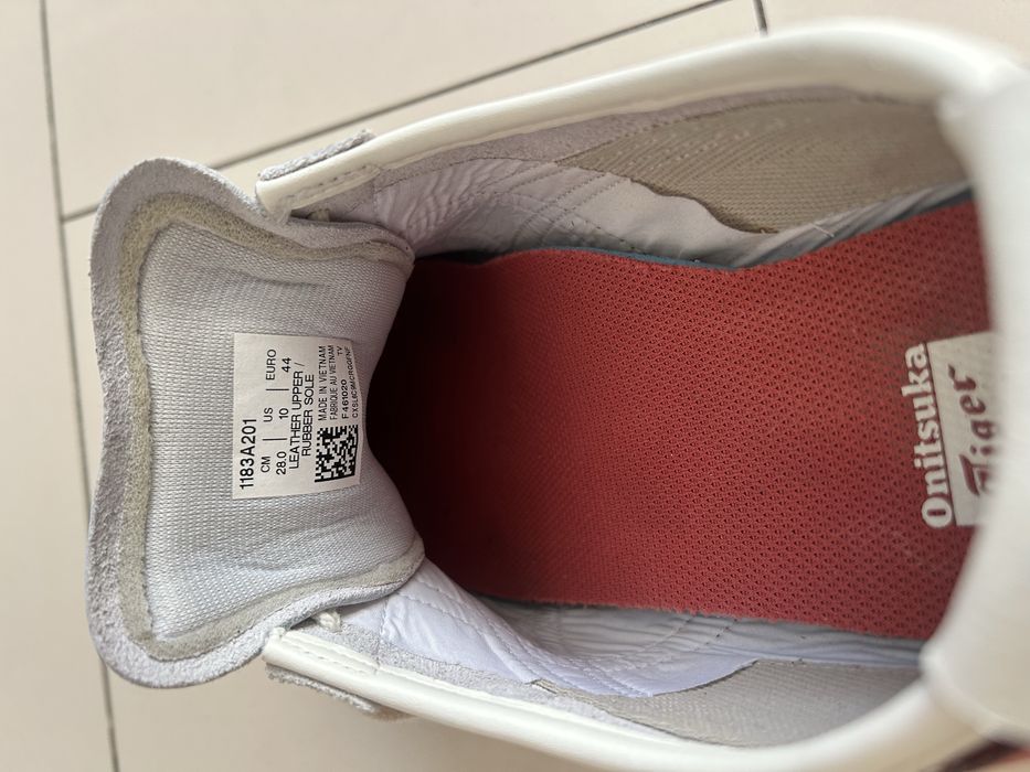 Onitsuka Tiger Mexico 66 (модель 1183A201).