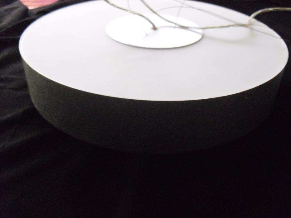 candeeiro de suspensão PHILIPS Fair. Com pouco uso