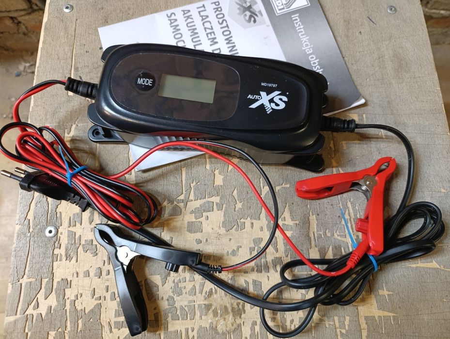 Nowy prostownik mikroprocesorowy 5A