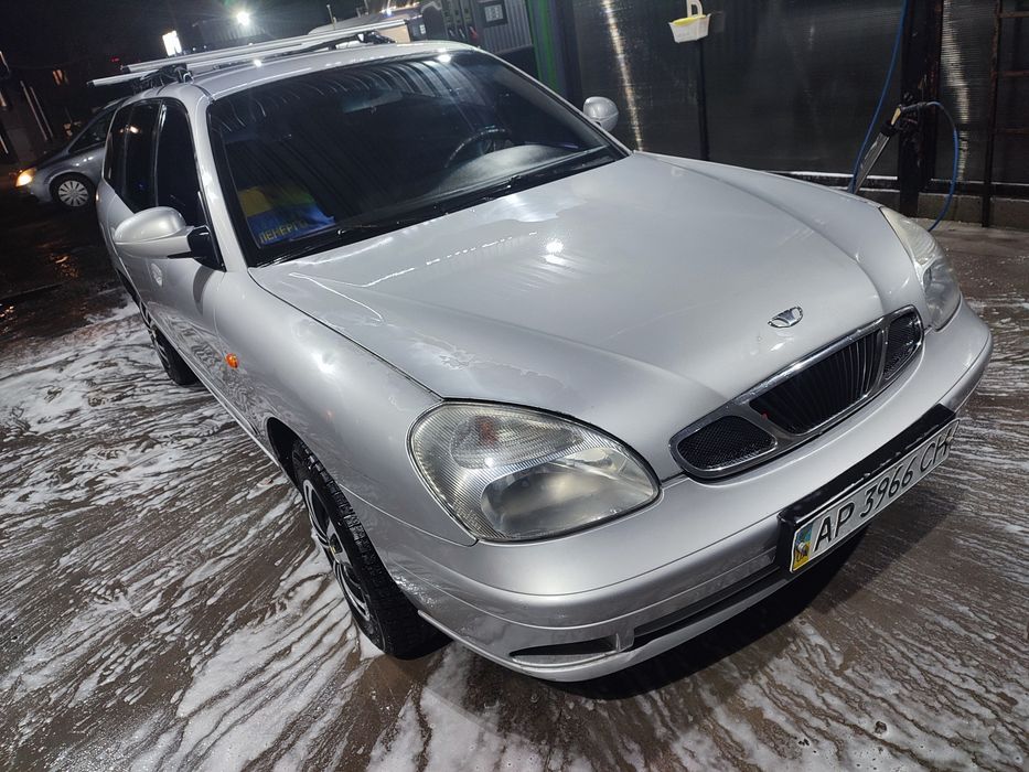 Універсал 2л Повна комплектація