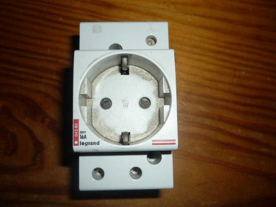 tomada modular legrad