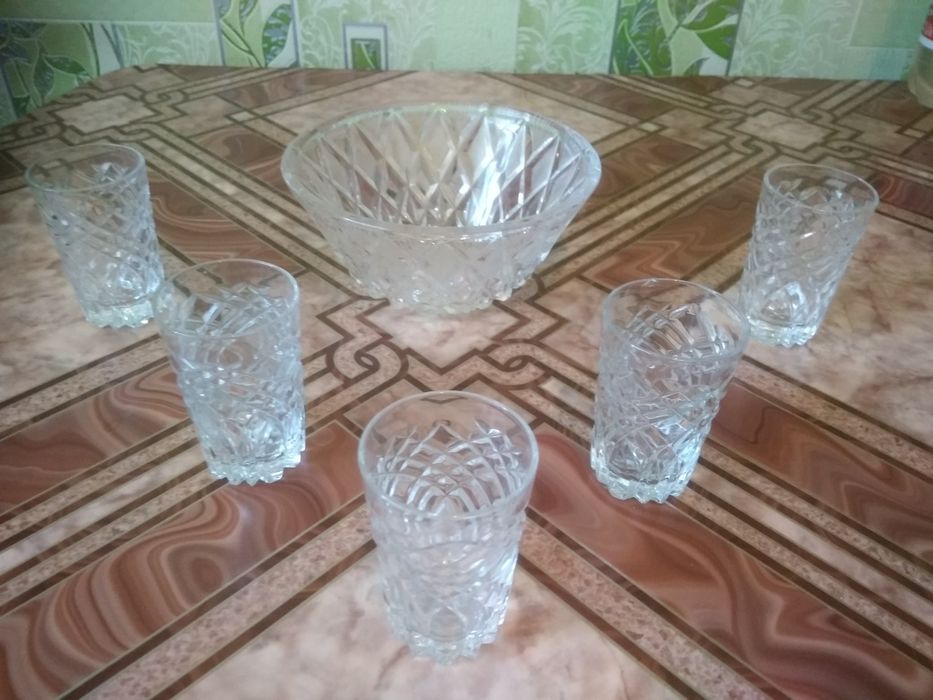Продам хрусталь.
