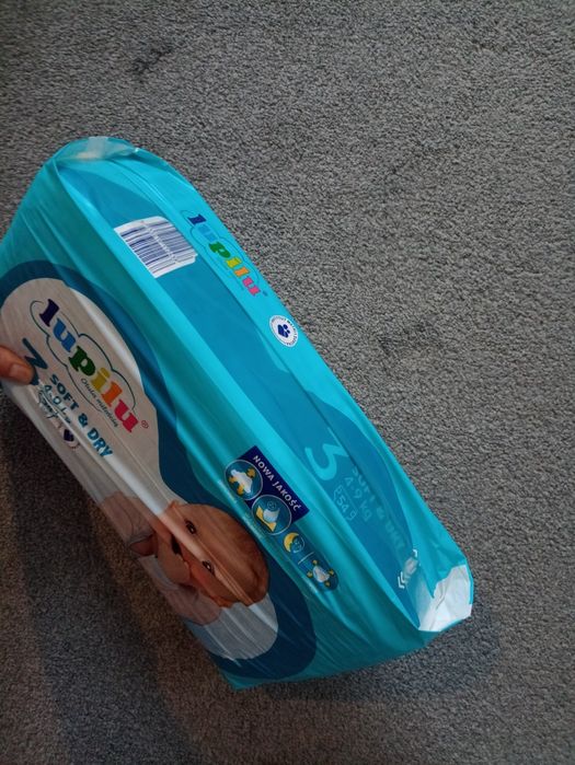 Sprzedam nową paczkę pampersów Lupilu r 3