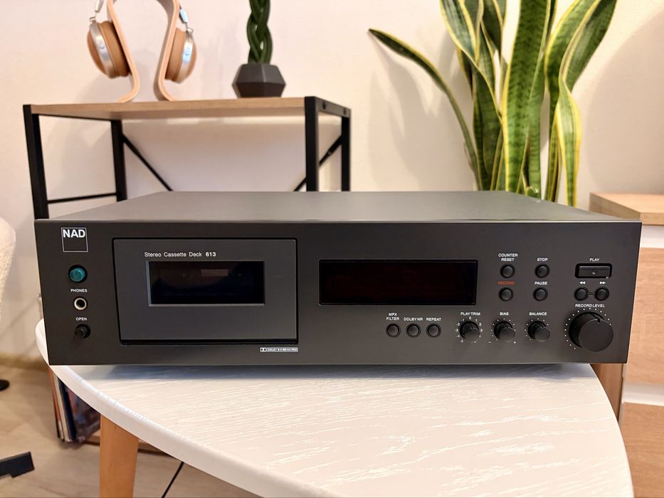 NAD Hi-Fi система — C350 / C540 Rowen Edition / 613 / C422