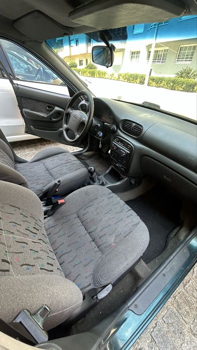 Hyundai Accent 1999