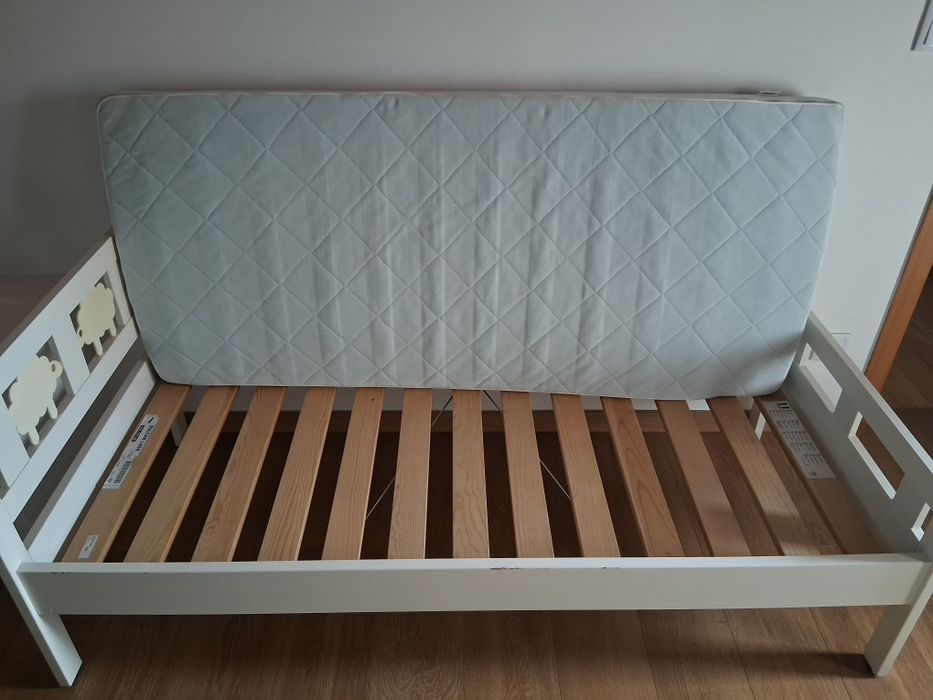 Cama de criança Ikea