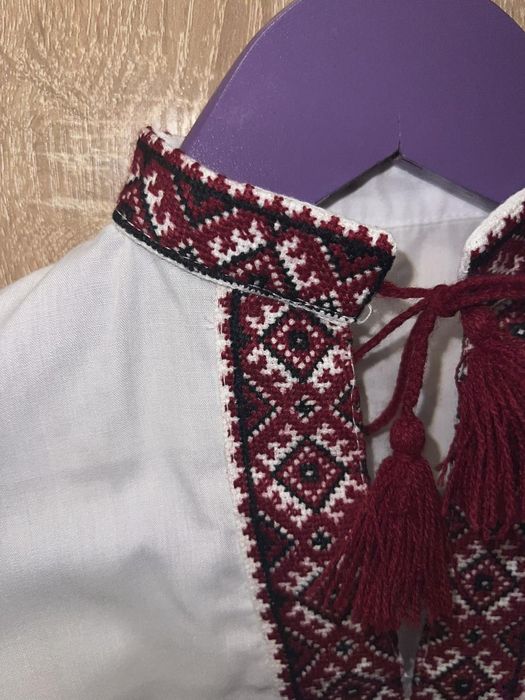 Вишиванка для хлопчика ручна вишивка