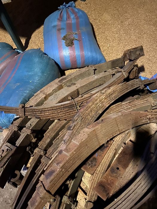 Resor resory do przyczepy autosan d47 d46 d732