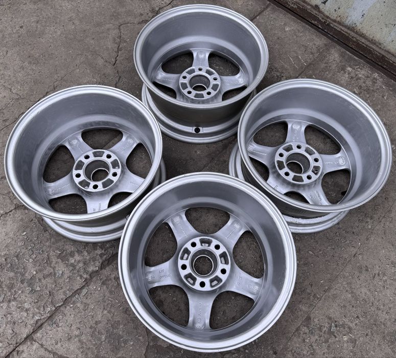 Литые диски Borbet r15 5x112 ET-35 на Mercedes/MINI/Skoda/Volkswagen/Audi/Seat/Galaxy/Transporter T4/Golf/Octavia/Passat/Jetta/Caddy/A4/A6/Touran/100