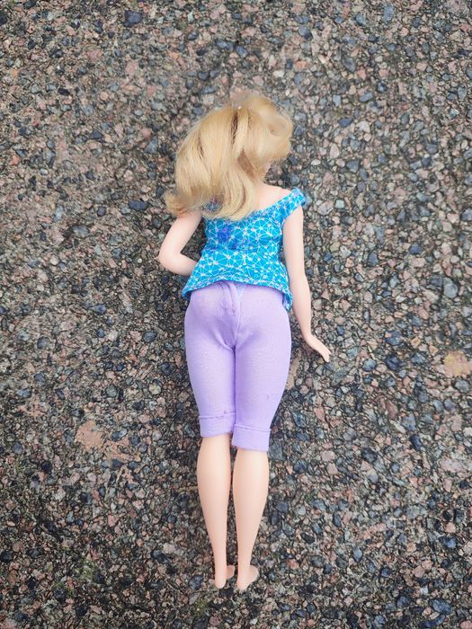 Лялька, від фірми Mattel