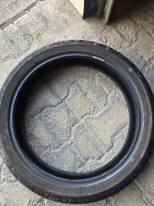 Pneu de mota BMW oportunidade