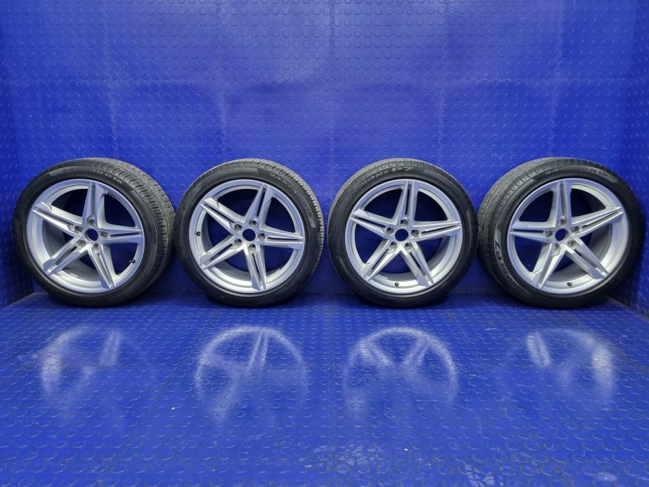 KOMPLET kół felg aluminiowych 18” x 8.5” AUDI A4 B9 A5 F5 OEM PIRELLI 8W0601025DE