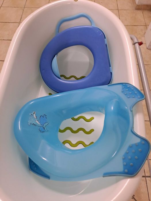 Banheira de bebe com suporte