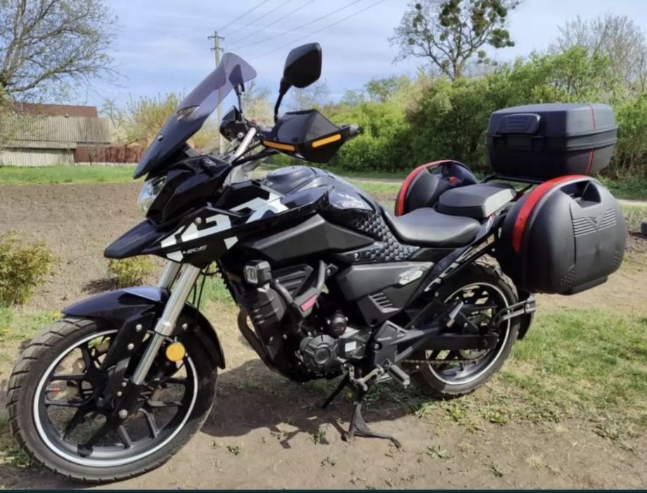 Продам мотоцикл Lifan KPT (FL200-10L)